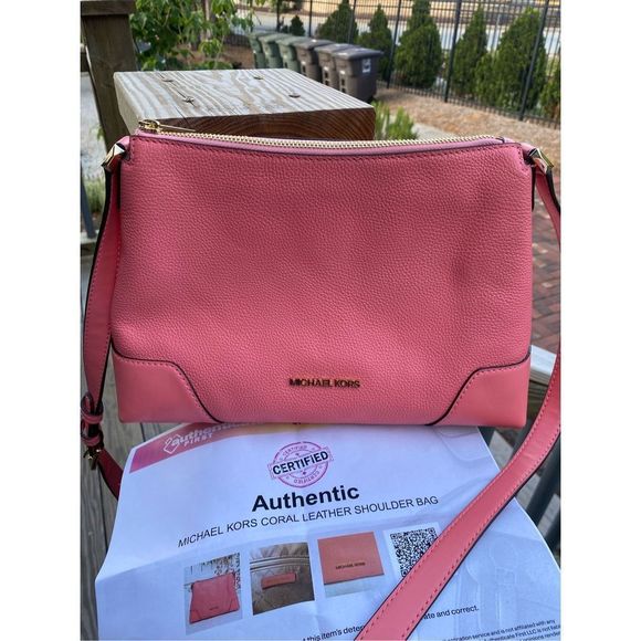 Michael Kors 🐾 NWT Coral Reef Crosby Medium Leather Shoulder Bag, MSRP $248 - Picture 9 of 16